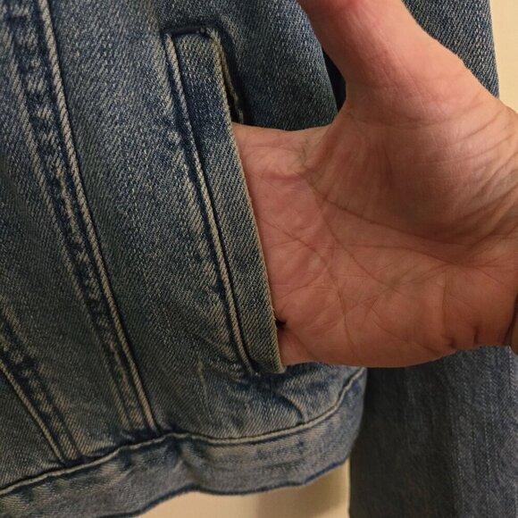 Tommy Hilfiger Denim Vintage Embroidered Spell Out Custom TruckerJacket Size M - Picture 6 of 8